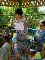 "Есть правила на свете, должны их знать все дети". "Есть правила на свете, должны их знать все дети".